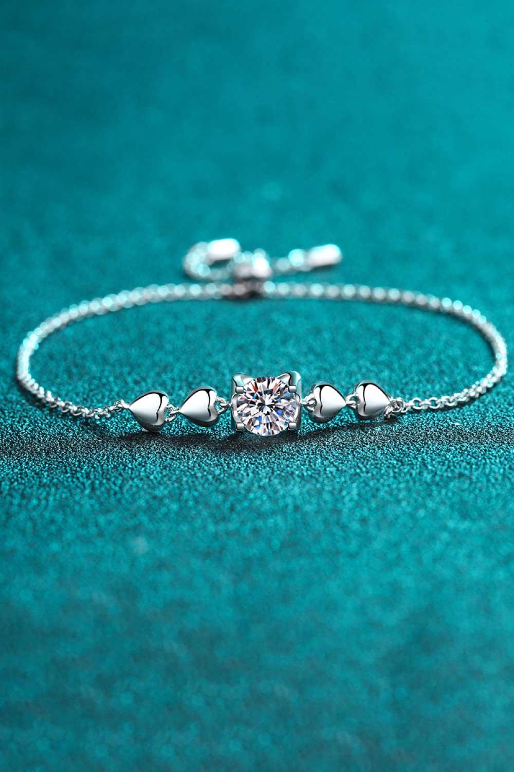 1 Carat Moissanite Heart Bracelet - AMMORA LUX