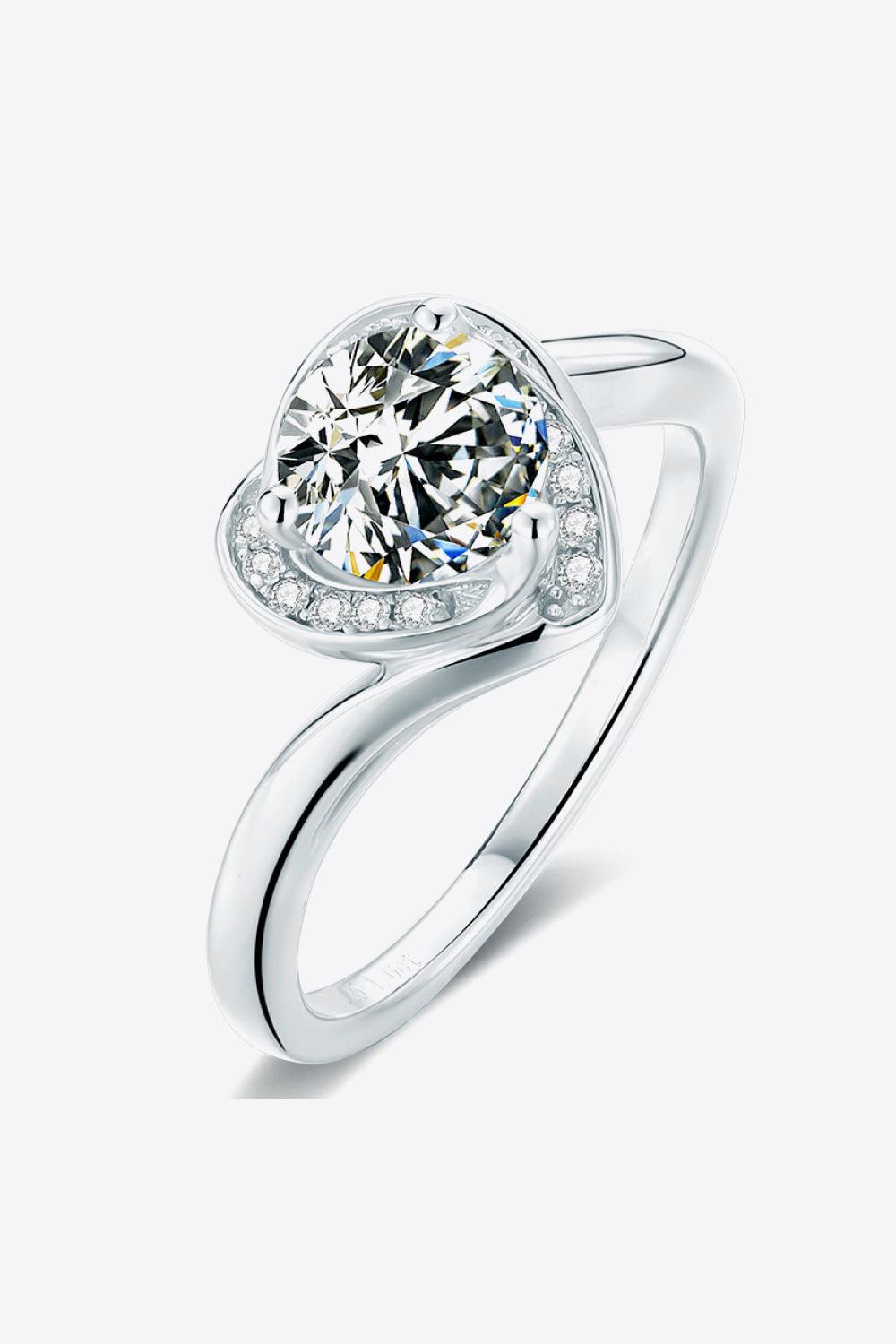 1 Carat Moissanite Heart Ring - AMMORA LUX