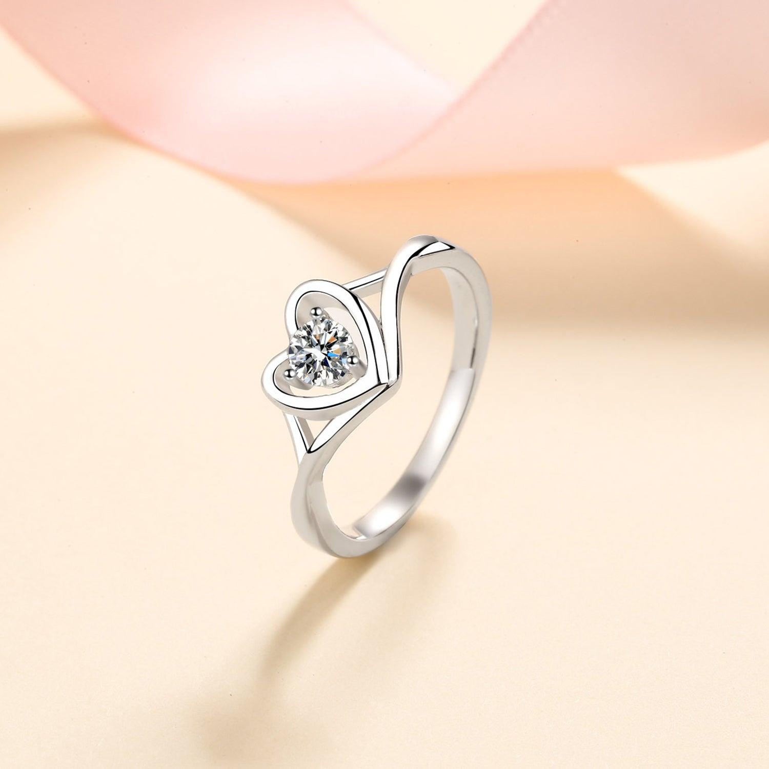 Moissanite Heart 925 Sterling Silver Ring - AMMORA LUX