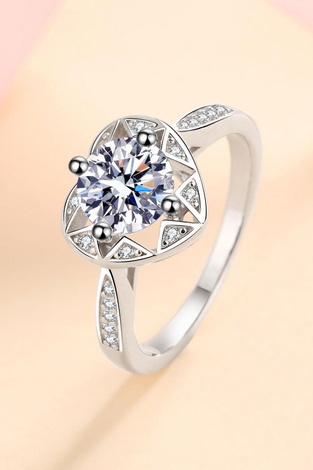 Moissanite Heart Ring - AMMORA LUX